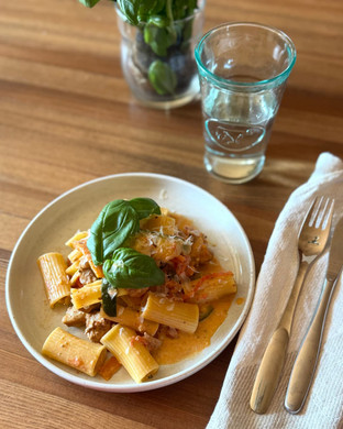 Kermainen possupasta kasviksilla