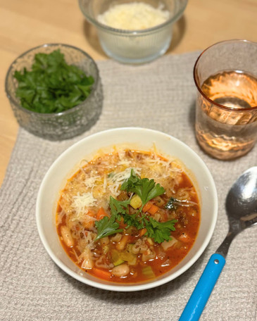 Jauheliha-minestronekeitto