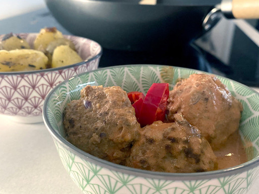 Italialaiset pestolihapullat