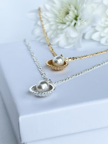 Näkinkenkä kaulakoru 