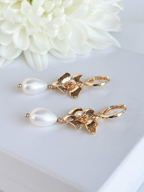 Floral pisarahelmi korvakorut