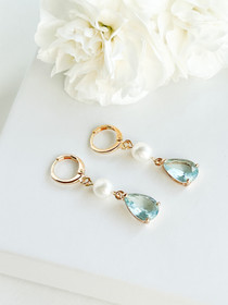 Olivia light blue korvakorut 