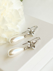 Pisara silver kukkakorvakorut