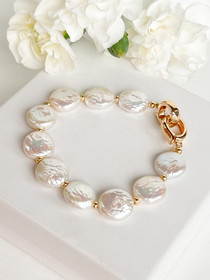 Keshihelmi rannekoru