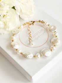 Keshi Rannekoru  makeanveden helmillä