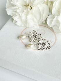 Flowers silver korvakorut