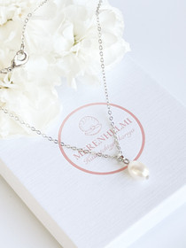 Makeanvedenhelmi Silver kaulakoru