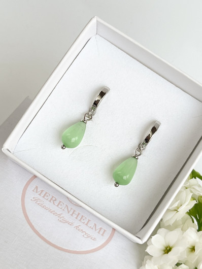 Kissansilmäkvartsi korvakorut 