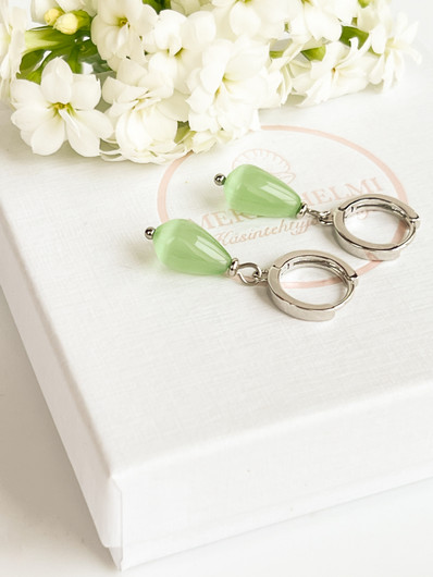 Kissansilmäkvartsi korvakorut 