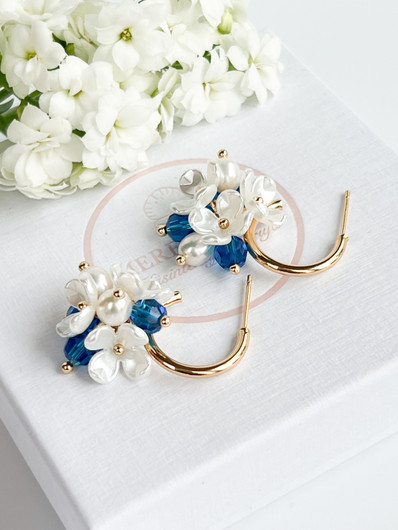 Evelyn korvakorut ( Capri Blue )