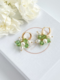 Anya Peridot korvakorut