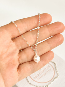 925 sterling hopea kaulakoru barokkihelmellä