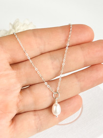 925 sterling silver  helmikaulakoru 