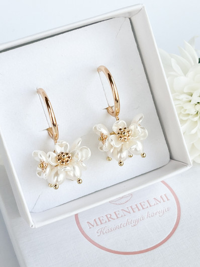 Evelyn Floral korvakorut 