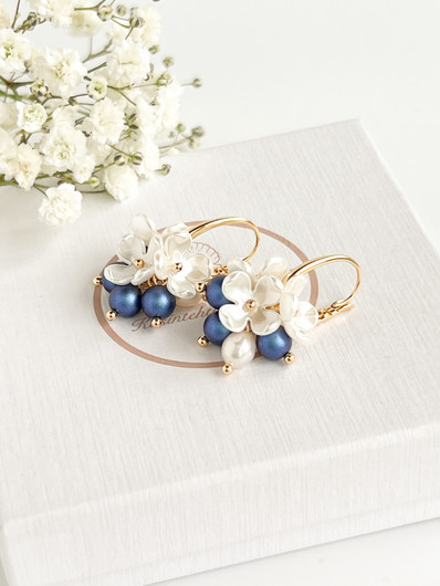 Fiore Midnight korvakorut 