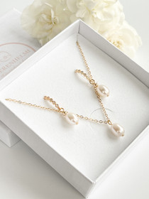 Laurel Gold korusetti