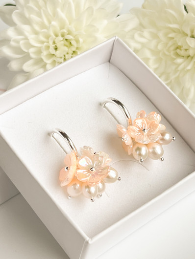 Evelyn Blossom Peach korvakorut 