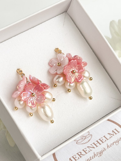 Elara Gold  Rose korvakorut