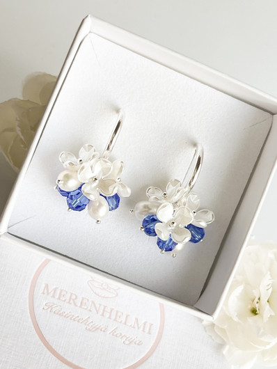 Evelyn silver korvakorut ( sapphire blue )