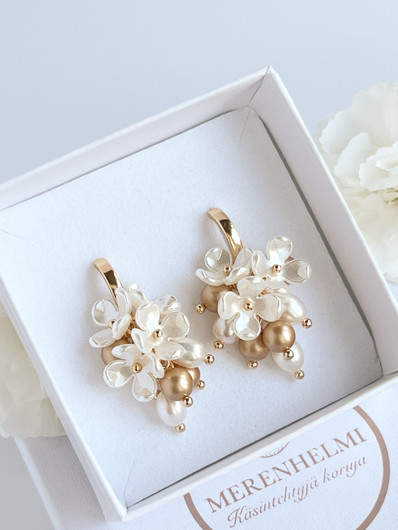 Emily - Vintage gold korvakorut 
