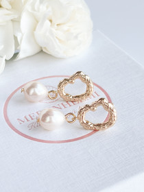 Brianna korvakorut makeanveden helmillä