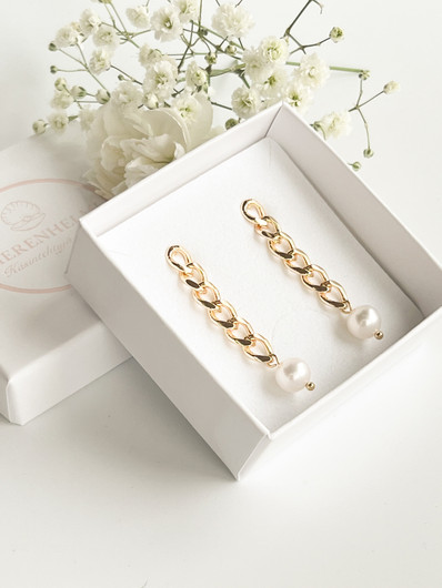  Meryl korvakorut makeanveden helmillä