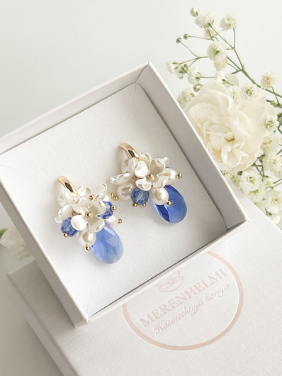 Rosie Sapphire korvakorut 