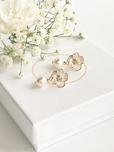 Deja Floral korvakorut 