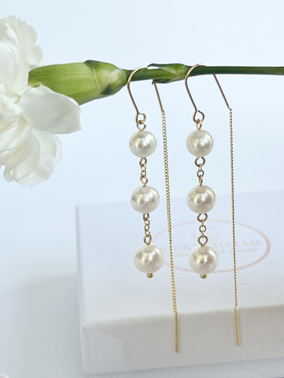  Zara korvakorut makeanveden helmillä