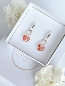 Maya Rose korvakorut kristallihelmillä