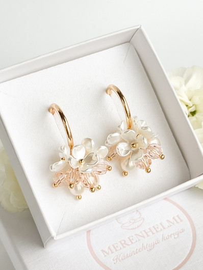 Evelyn Silk korvakorut 