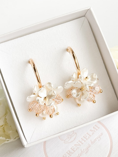 Evelyn Silk korvakorut 