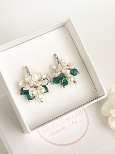 Daira Silver Emerald korvakorut