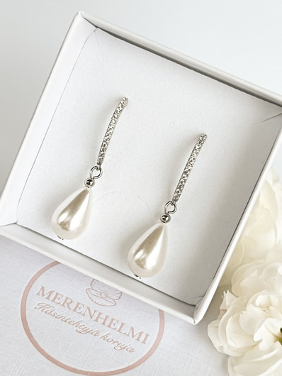 Pisara silver zirconia korvakorut