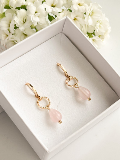 Alina ruusukvartsi korvakorut