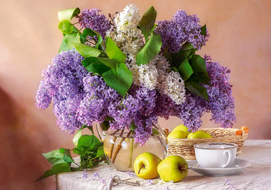Lilac Still Life, 500 palaa