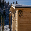 Keskikokoinen koiratalo | 210 x 210 cm