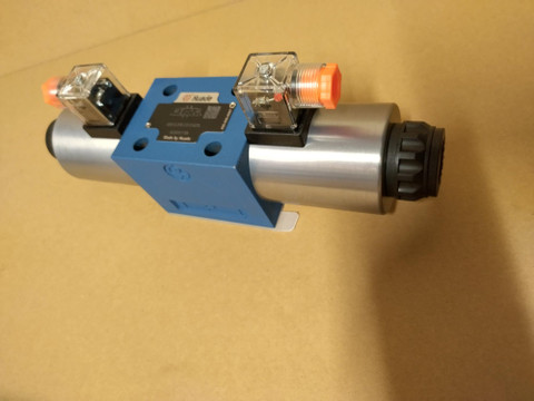 Cetop 5/NG 10 sähkösuuntaventtiili 4/3 G-kara 12v