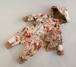 *Ryppyinen pakanloppu* PALA 40 cm: Watercolor peonies, latte, joustocollege