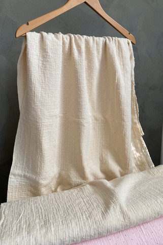 *Pakanloppu n. 100 cm* Dobby-pintainen double gauze, vanilja