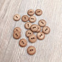 Puunvärinen nappi, 15mm
