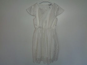 Juhlamekko, luonnonvalkoinen