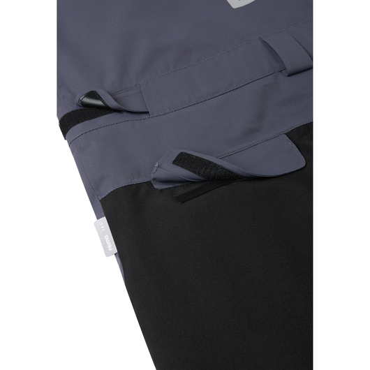 Toppahaalari Palaten, Soft Black