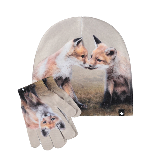 Pipo ja sormikkaat Kaya, Fox Cubs