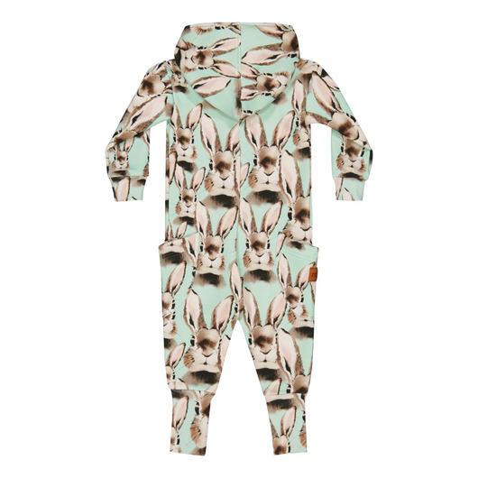 Collegehaalari Bunny, Ocean