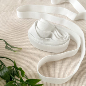 Kotimainen pehmokuminauha 20mm