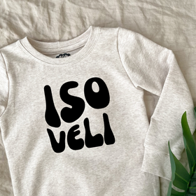 Silityskuva teksti: Isoveli, eri värejä