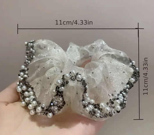 Big Festive scrunchie