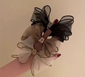 Beautyful Bow hiussomiste/ hiuslenkki