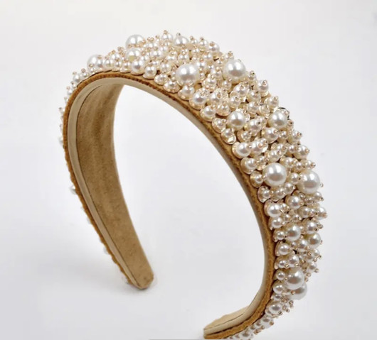 Mocha and Pearls for You hiuspanta